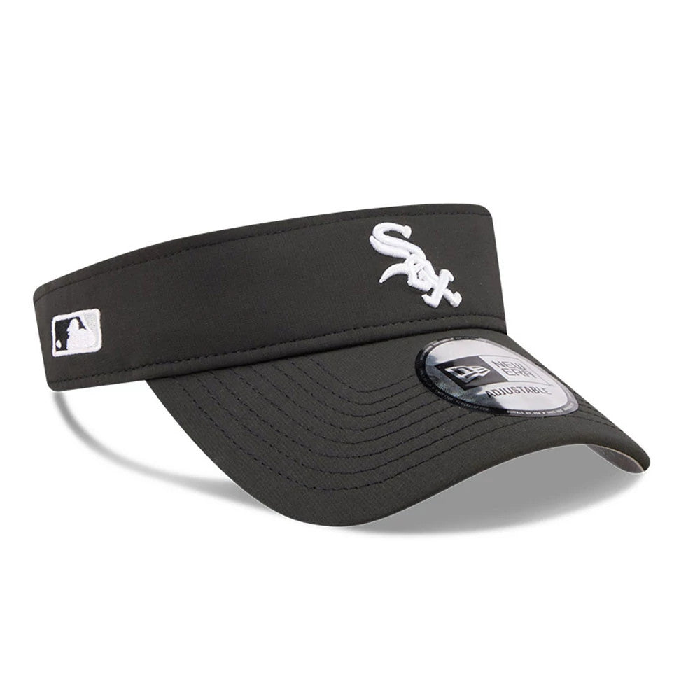 New Era Chicago White Sox MLB Spring Training 2026 Black Visor Cap, three-quarter view showing the white embroidered Sox logo on the front panel, black curved visor with a New Era size sticker, and the MLB Batterman logo on the left side.