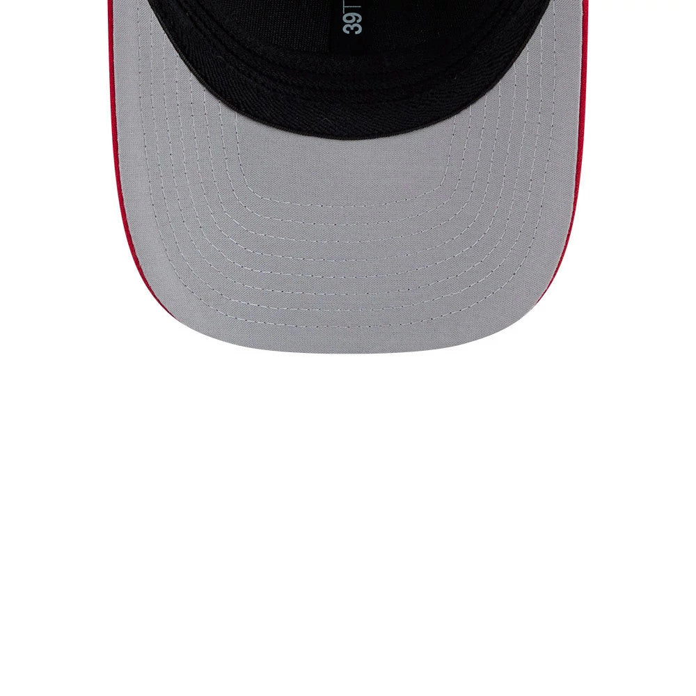 Pictured is this MLB World Baseball Classic 2026 Mexico 39THIRTY M-Crown Stretch Fit cap in green. 2