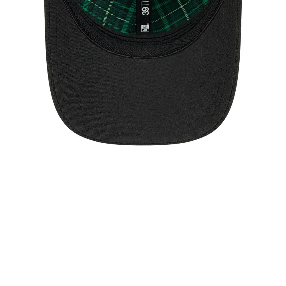 Pictured is this MLB Saint Patrick's Day LA Dodgers 39THIRTY M-Crown A-Frame Stretch Fit cap in black. 7