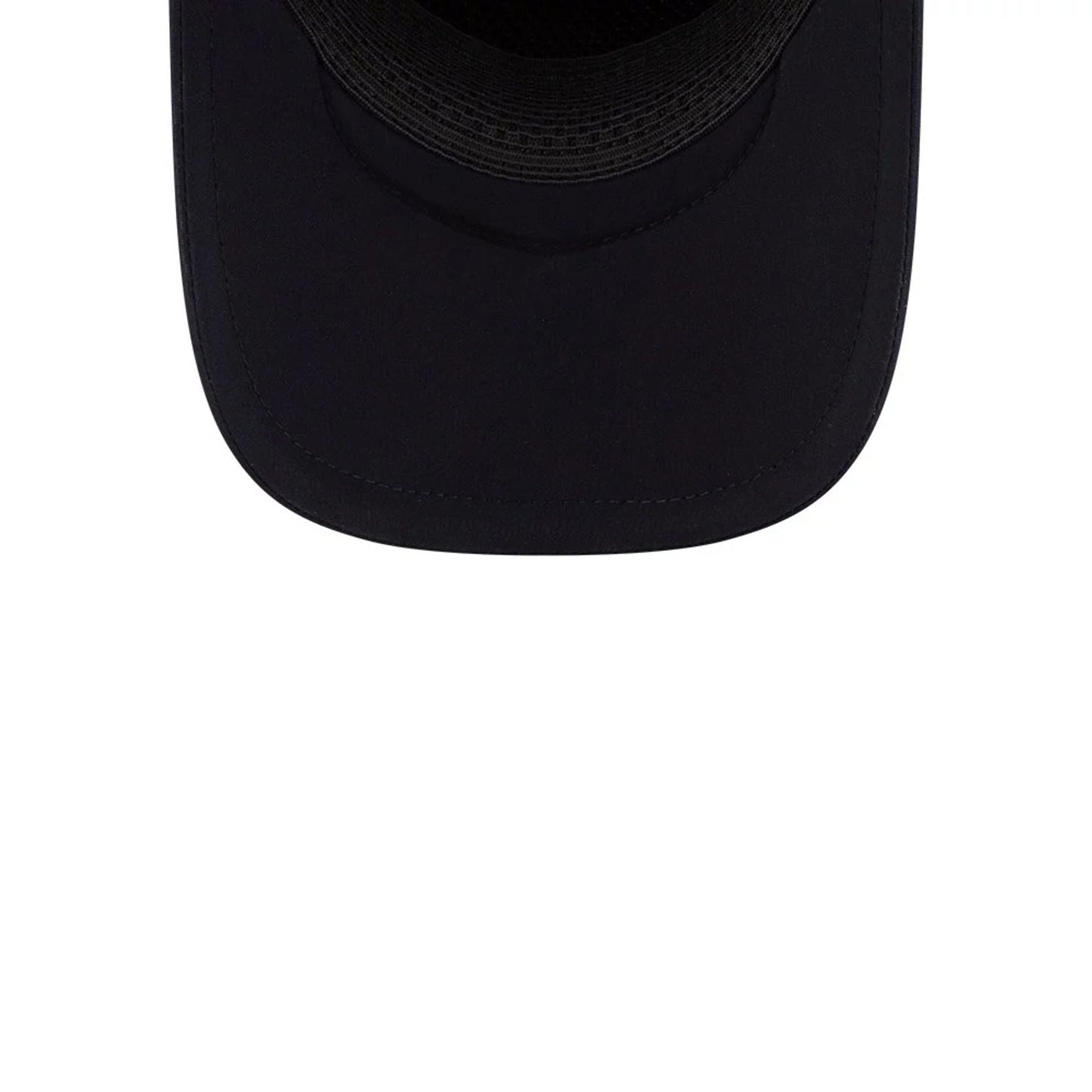 Pictured is this MLB Batting Practice 2026 Atlanta Braves 9FORTY Apex cap in navy. 7