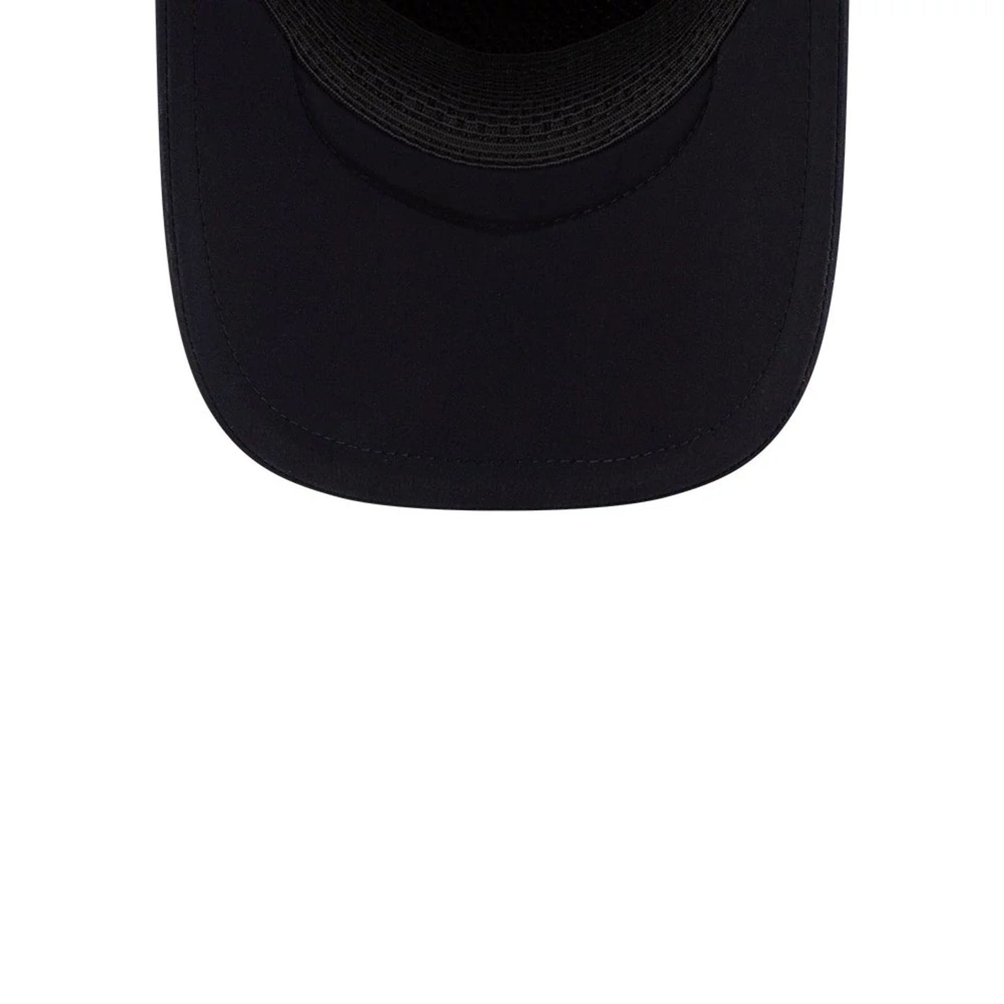 Pictured is this MLB Batting Practice 2026 Atlanta Braves 9FORTY Apex cap in navy. 7