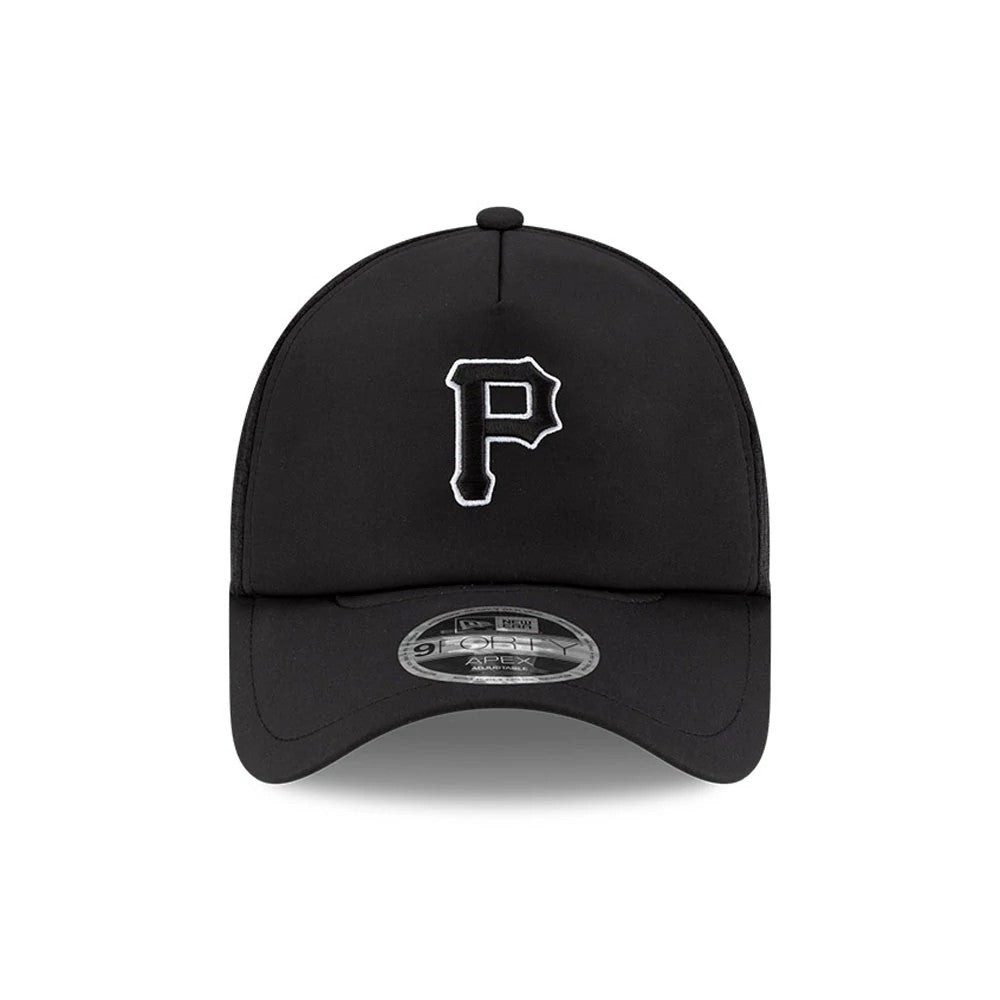 Pictured is this MLB Batting Practice 2026 Pittsburgh Pirates 9FORTY Apex cap in Black. 2