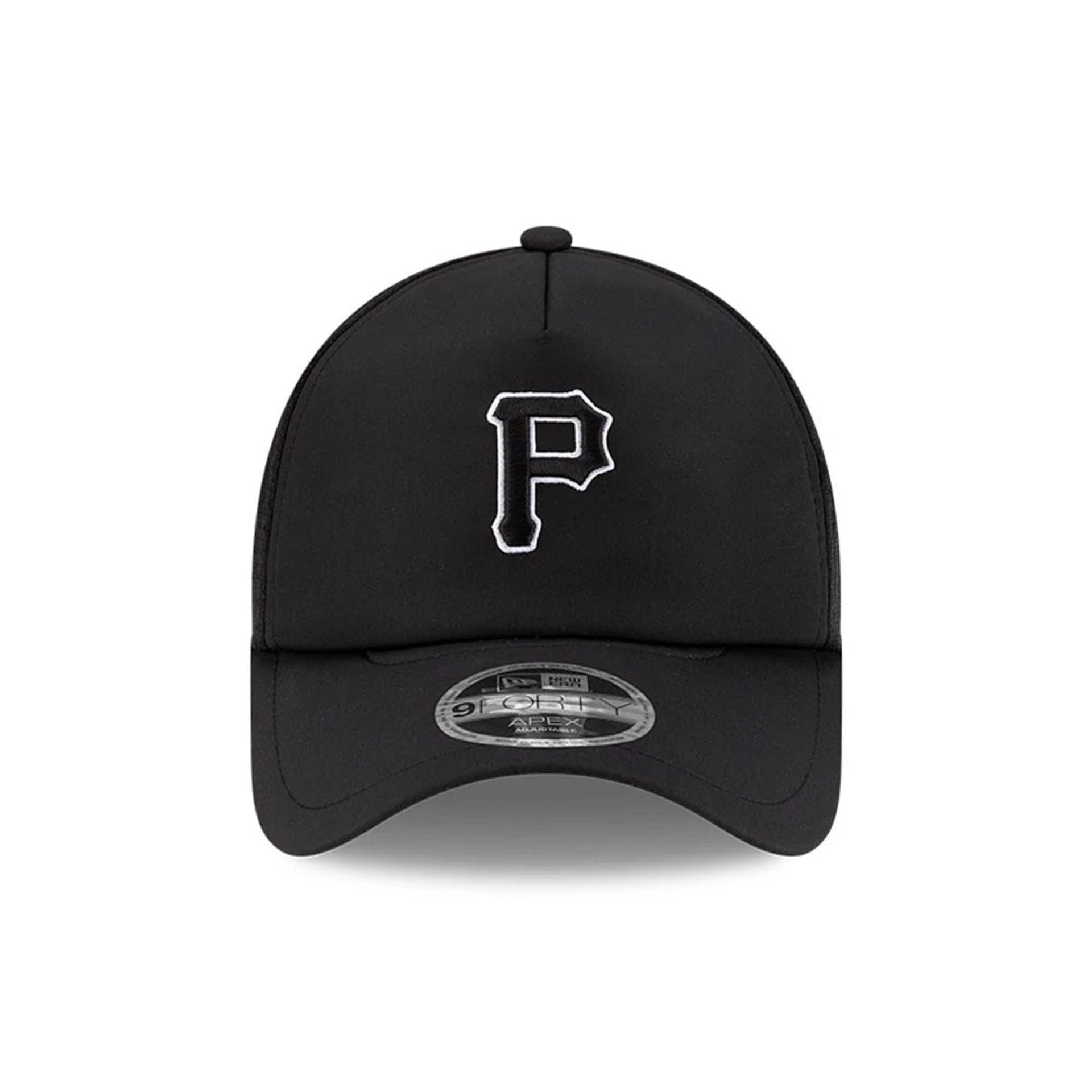 Pictured is this MLB Batting Practice 2026 Pittsburgh Pirates 9FORTY Apex cap in Black. 2
