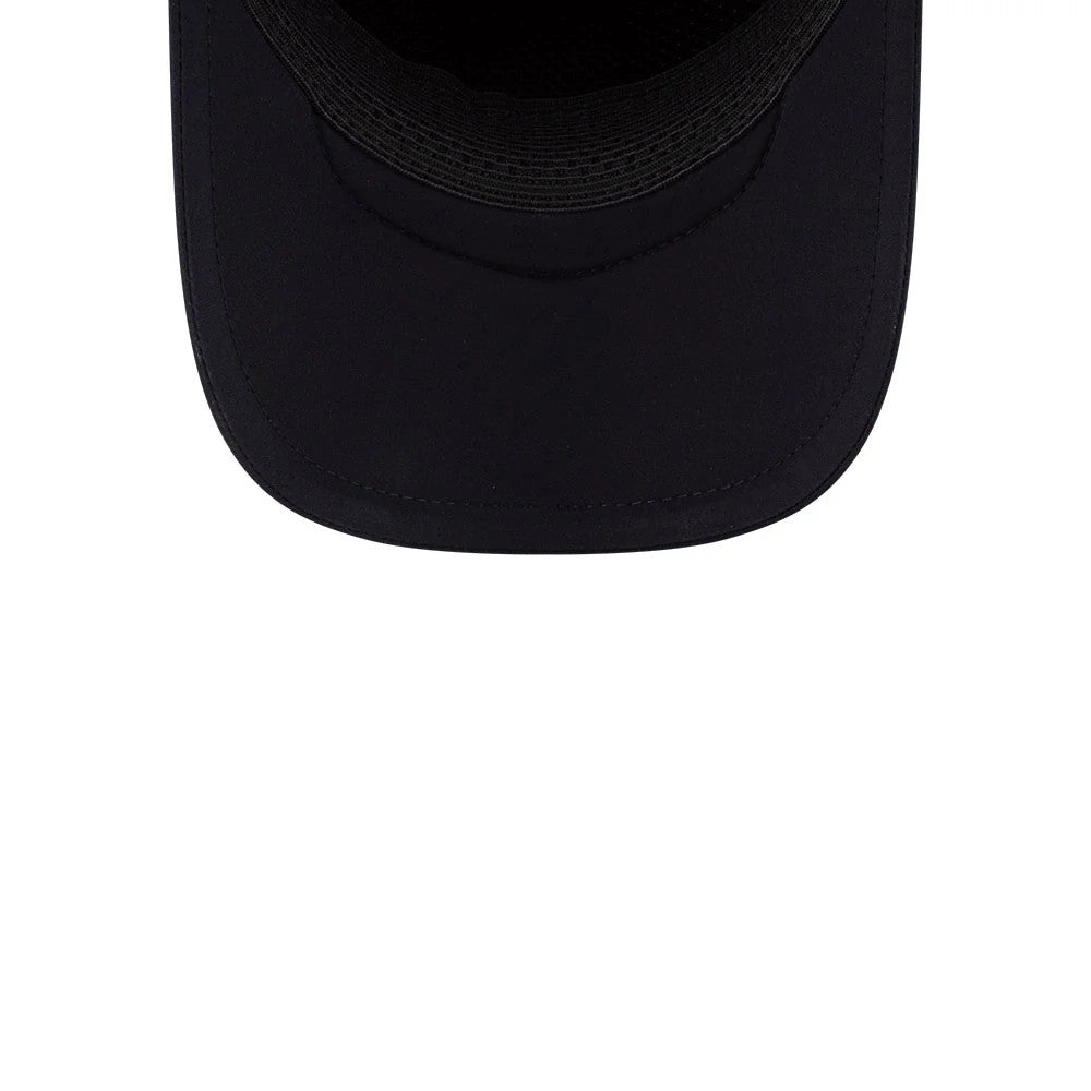 Seattle Mariners MLB Batting Practice 2026 Navy New Era 9FORTY Apex Adjustable Cap, inside view showing the black sweatband, navy undervisor and the seam stitching, providing a close look at the inner details.