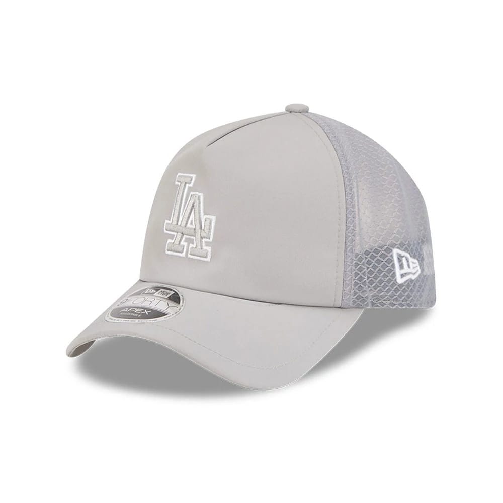 Pictured is this MLB Batting Practice 2026 LA Dodgers 9FORTY Apex cap in grey. 1