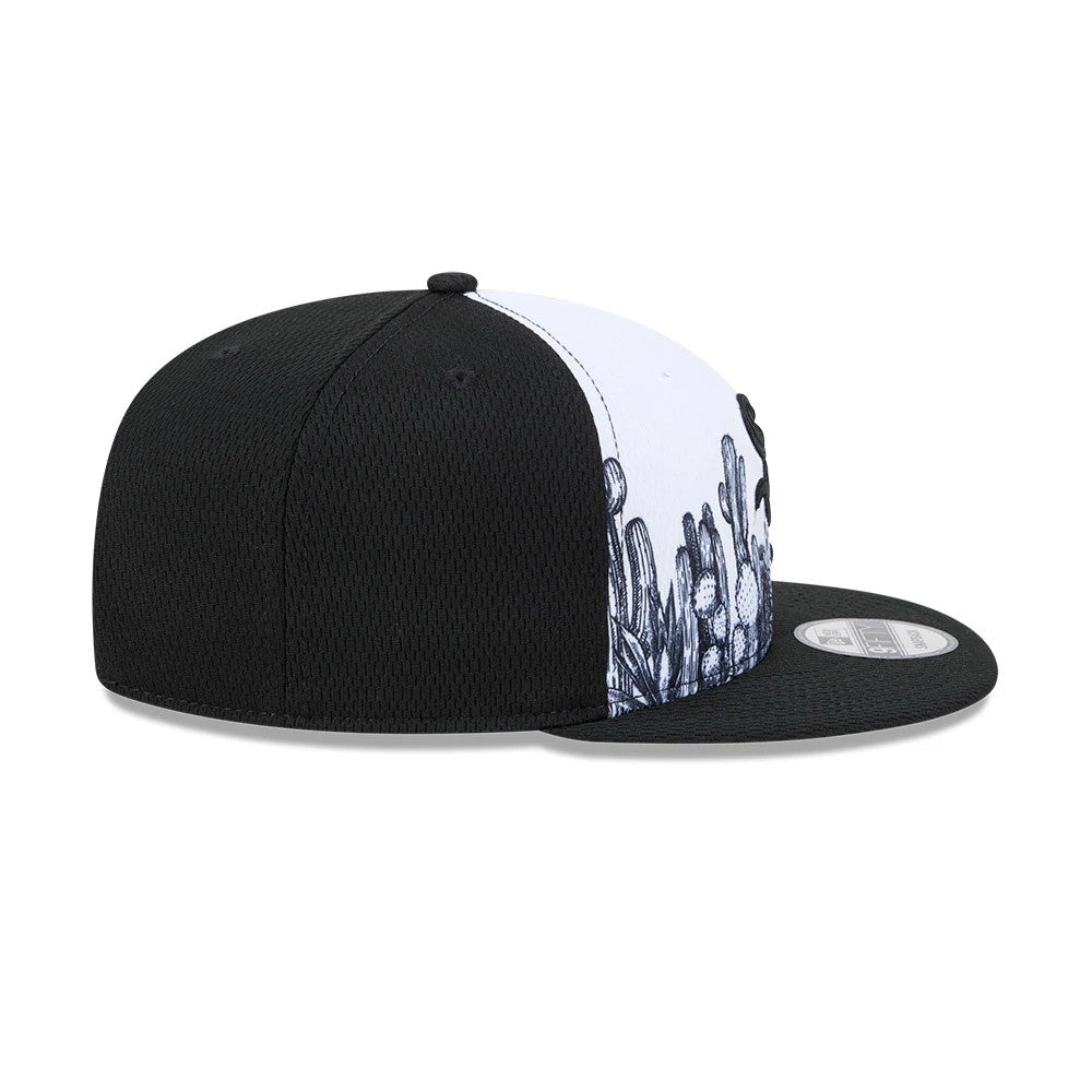 Chicago White Sox MLB Grow Black New Era 9FIFTY Snapback Adjustable Cap, side view with a black embroidered team logo on the white front panel, black and white illustrated plant design, and a flat black visor with a 9FIFTY size sticker.