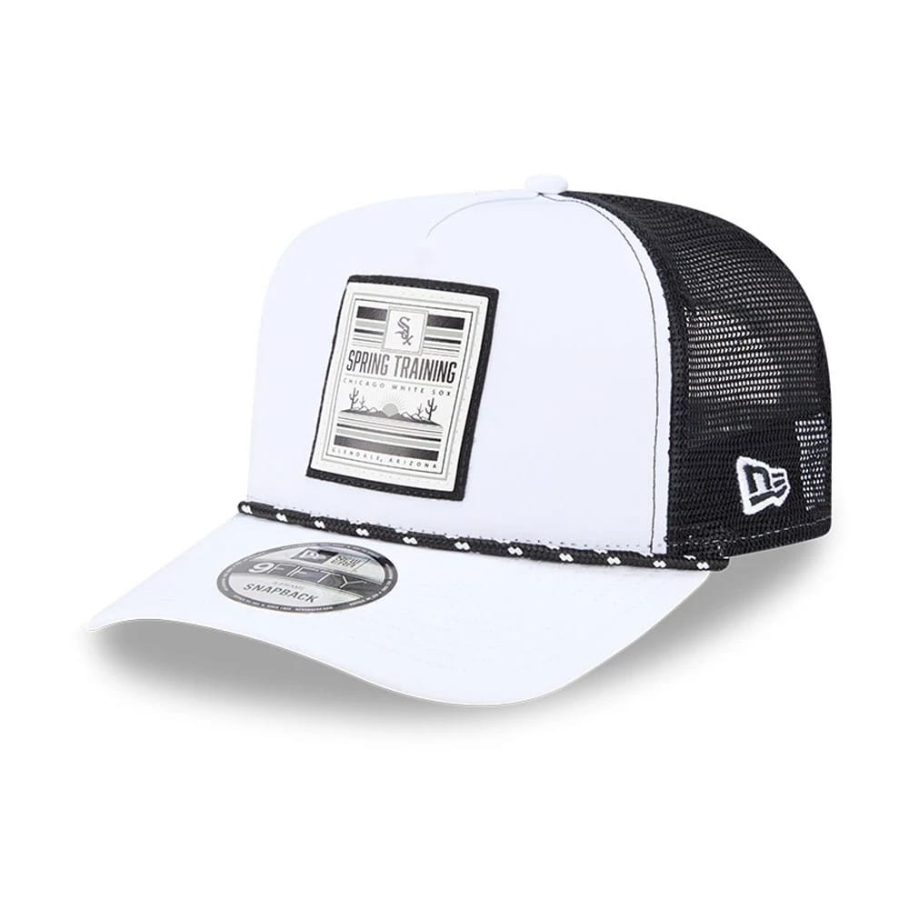 Pictured is this MLB Lines Chicago White Sox 9FIFTY A-Frame Snapback cap in black. 1