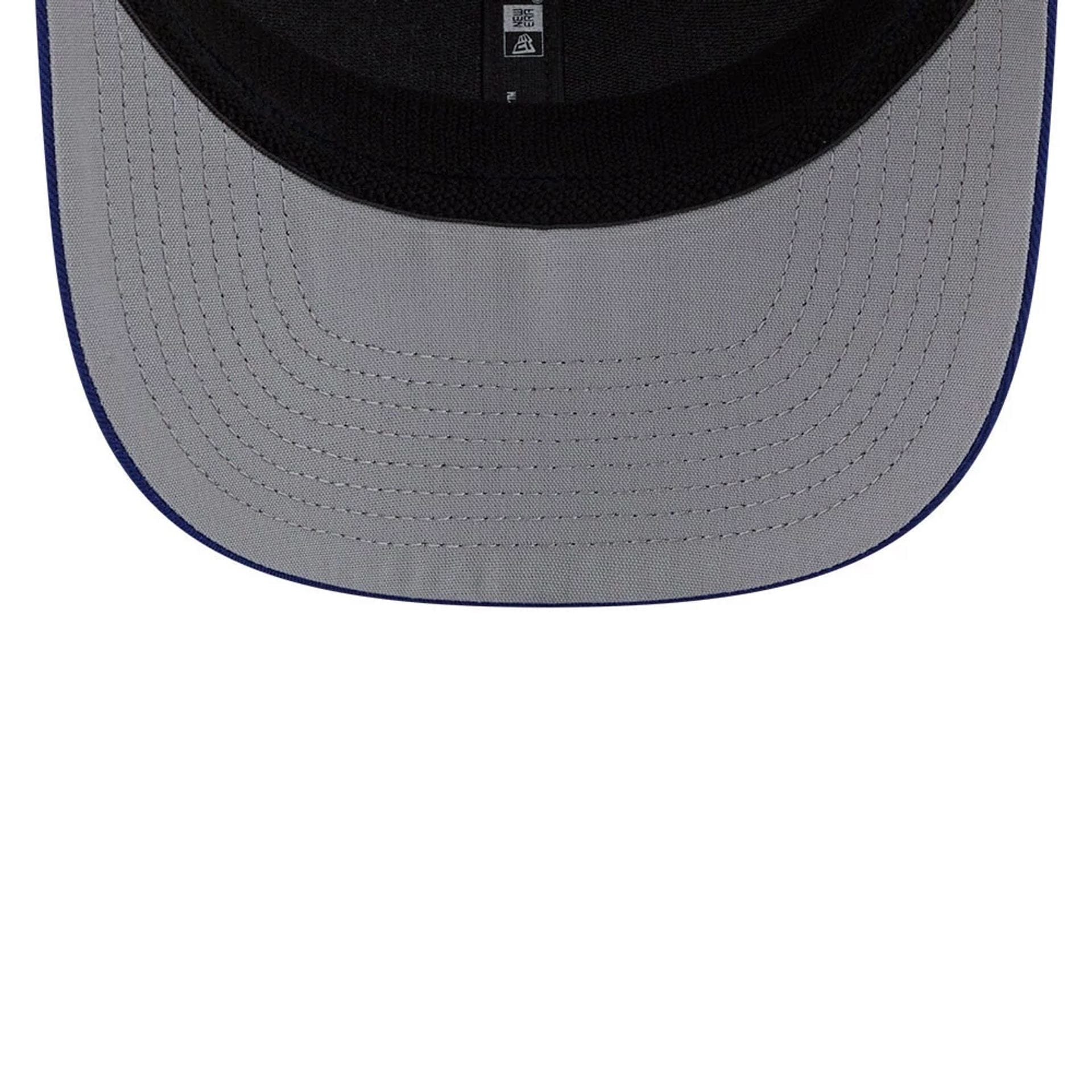 Pictured is this MLB Patch LA Dodgers 9SEVENTY Stretch Snap cap in dark blue. 2