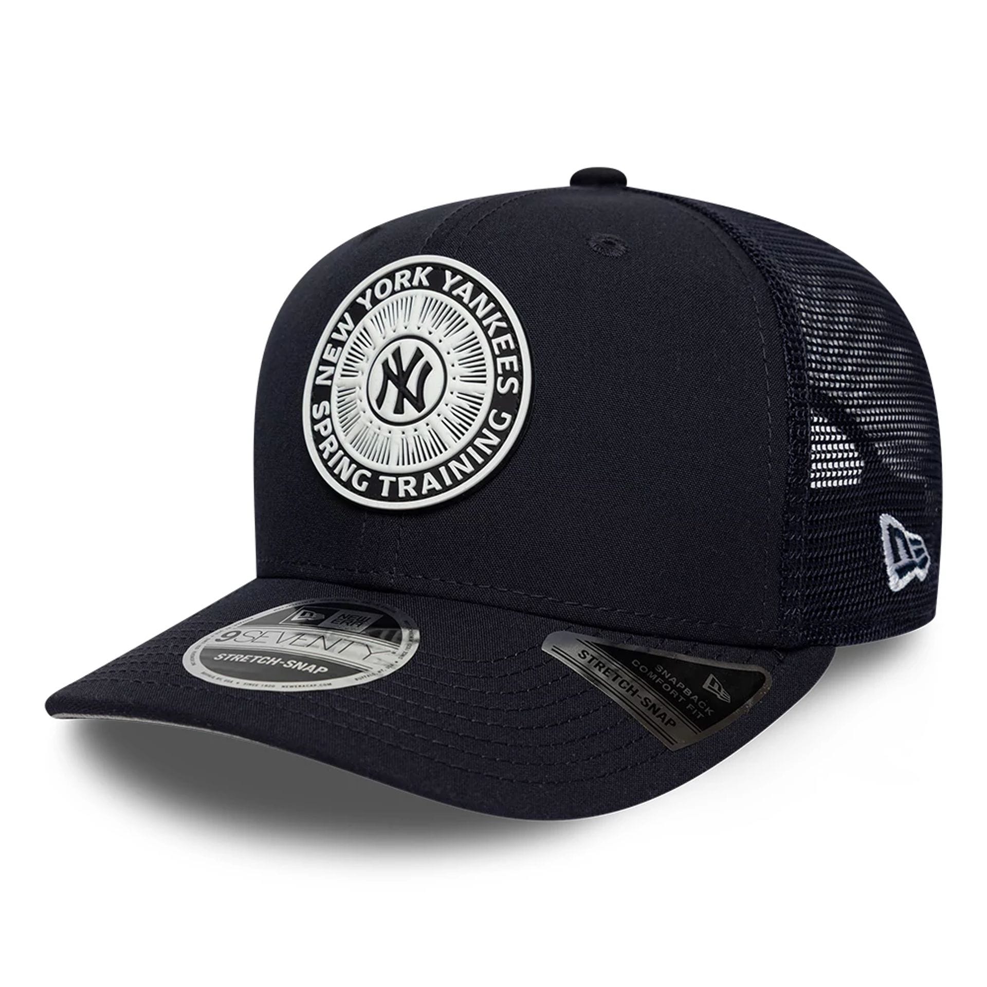Pictured is this MLB Circles New York Yankees 9SEVENTY Stretch Snap cap in navy. 1