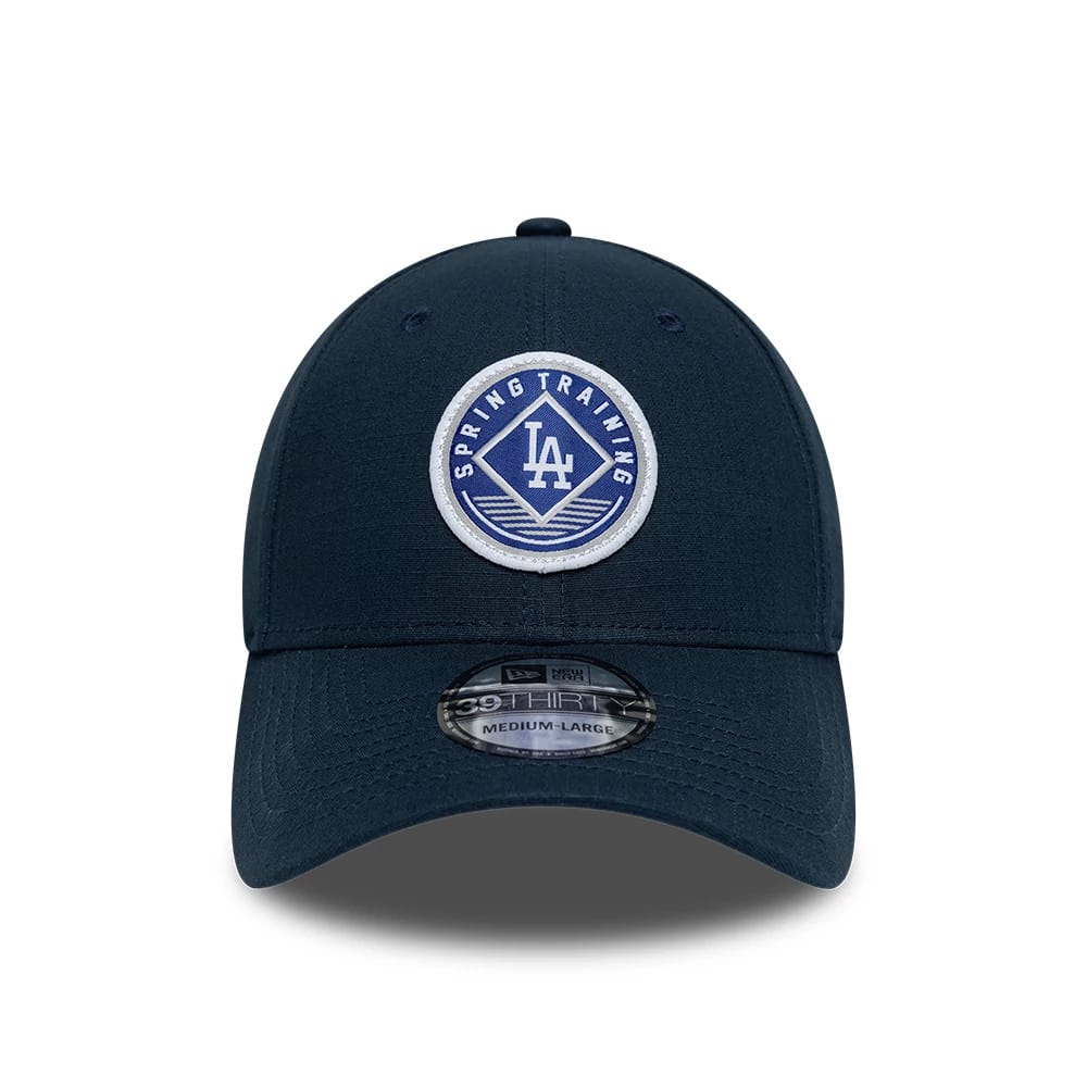 Pictured is this MLB Ripstop LA Dodgers 39THIRTY Stretch Fit cap in dark blue. 3