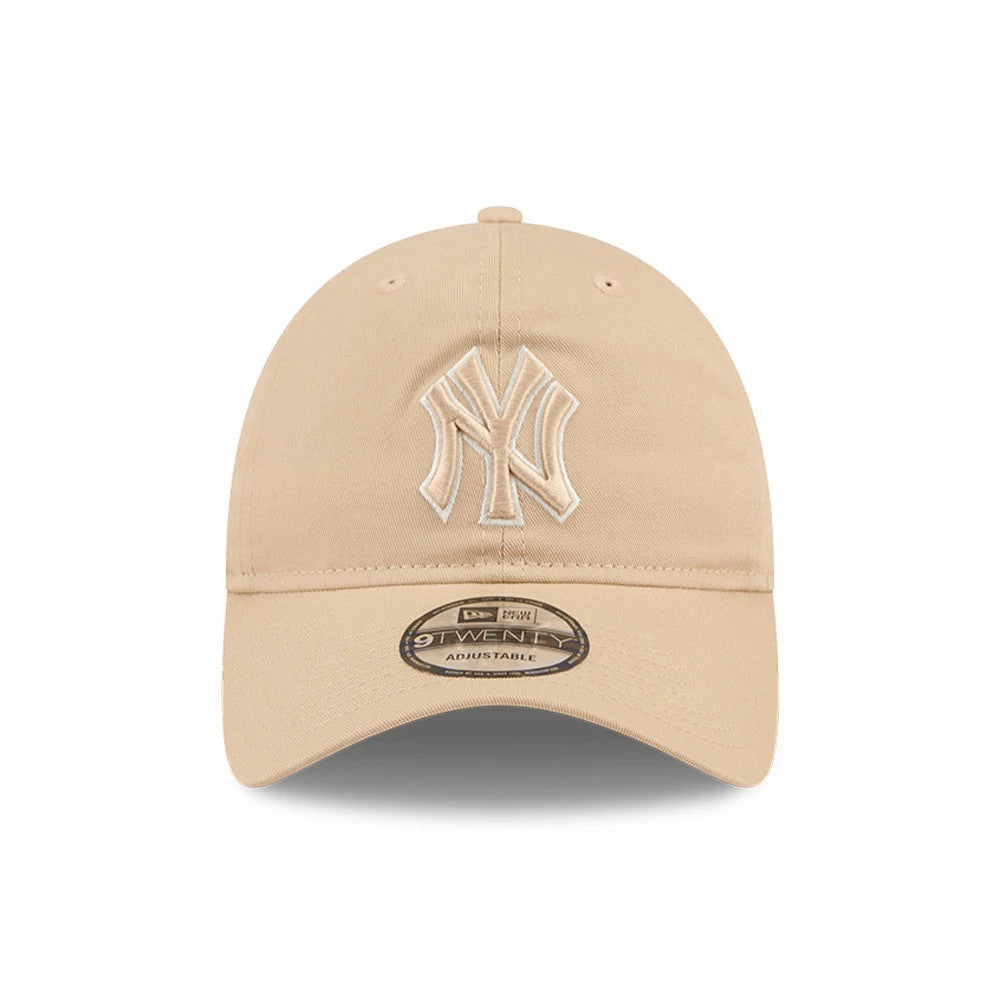 Pictured is this MLB Colours New York Yankees 9TWENTY cap in light beige. 2