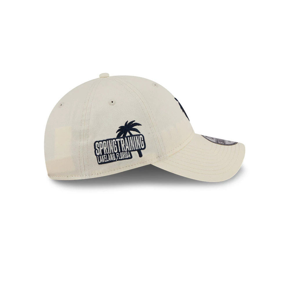 Detroit Tigers MLB Colours White New Era 9TWENTY Adjustable Cap, side view showing the embroidered Spring Training Lakeland, Florida graphic with a palm tree on the mid-panel, curved visor, and the 9TWENTY size sticker.