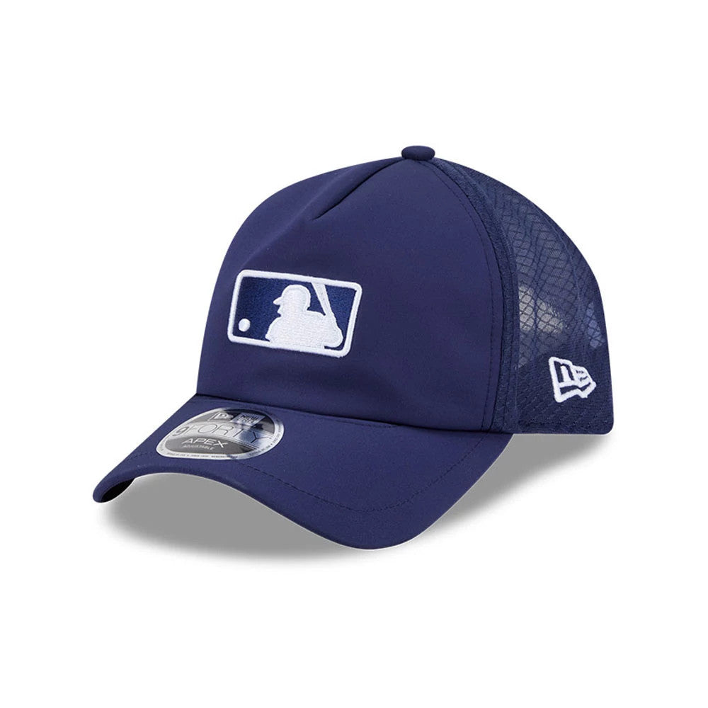 MLB Logo MLB Batting Practice 2026 Navy New Era 9FORTY Apex Adjustable Cap, three-quarter view with a white MLB logo in raised embroidery on the front panel, navy mesh side panels and a 9FORTY size sticker on the curved visor.