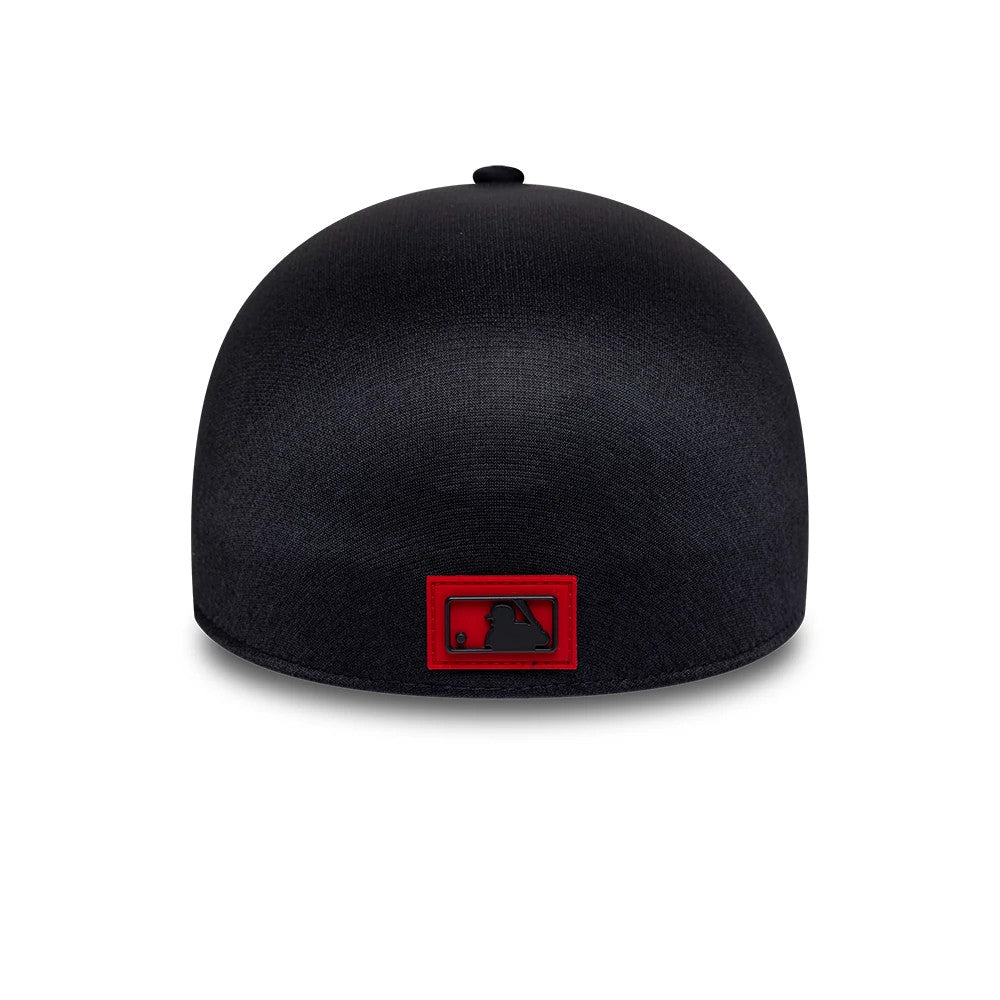 Boston Red Sox MLB Clubhouse Navy New Era 39THIRTY Infinity Stretch Fit Cap, rear view showing the black MLB Batterman logo set within a red rectangular frame at the centre of the navy stretch-fit crown.