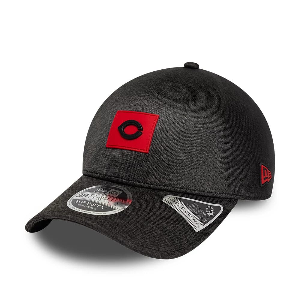 Pictured is this MLB Clubhouse Cincinnati Black 39THIRTY Infinity Stretch Fit cap in red. 3