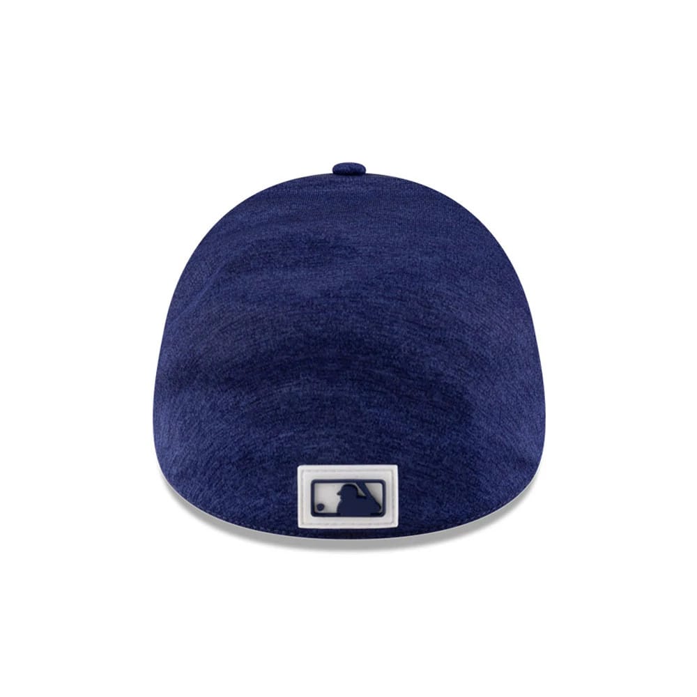 LA Dodgers MLB Clubhouse Dark Blue New Era 39THIRTY Infinity Stretch Fit Cap, rear view showing the navy MLB Batterman logo at the centre back of the dark blue marled crown and the rounded fit.