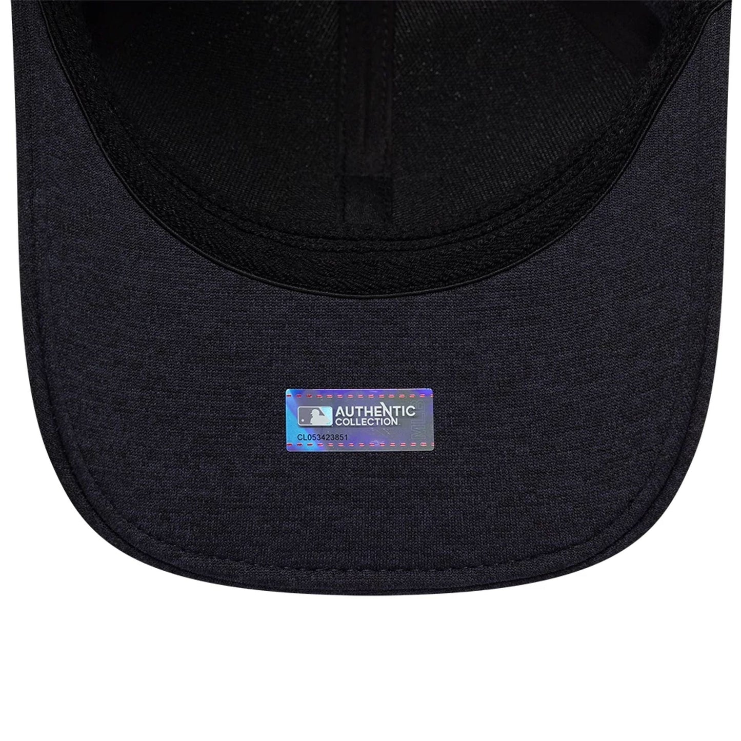 Pictured is this MLB Clubhouse Seattle Mariners 39THIRTY Infinity Stretch Fit cap in navy. 7
