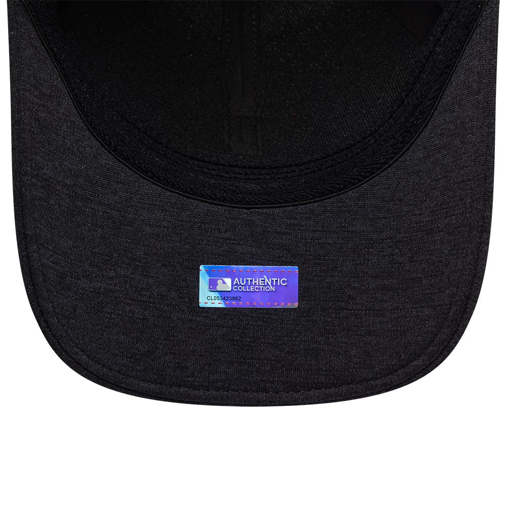 Pictured is this MLB Clubhouse St. Louis Cardinals 39THIRTY Infinity Stretch Fit cap in black. 7