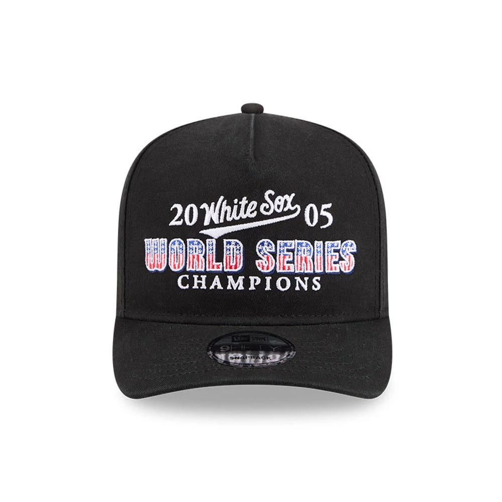 Pictured is this MLB Historic Chicago White Sox 9FIFTY A-Frame Snapback cap in black. 3