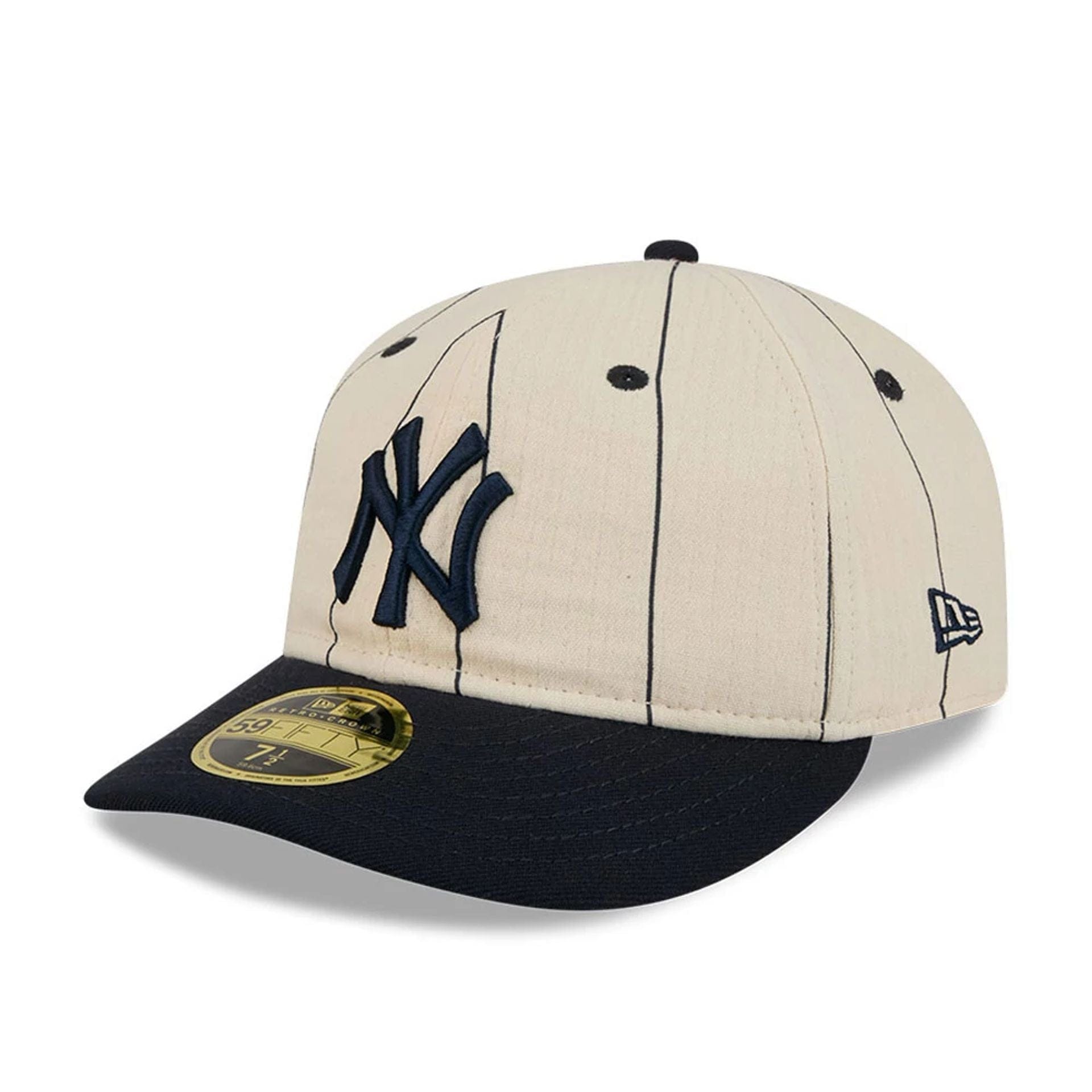 Pictured is this MLB Linen New York Yankees Retro Crown 59FIFTY Fitted cap in navy. 1