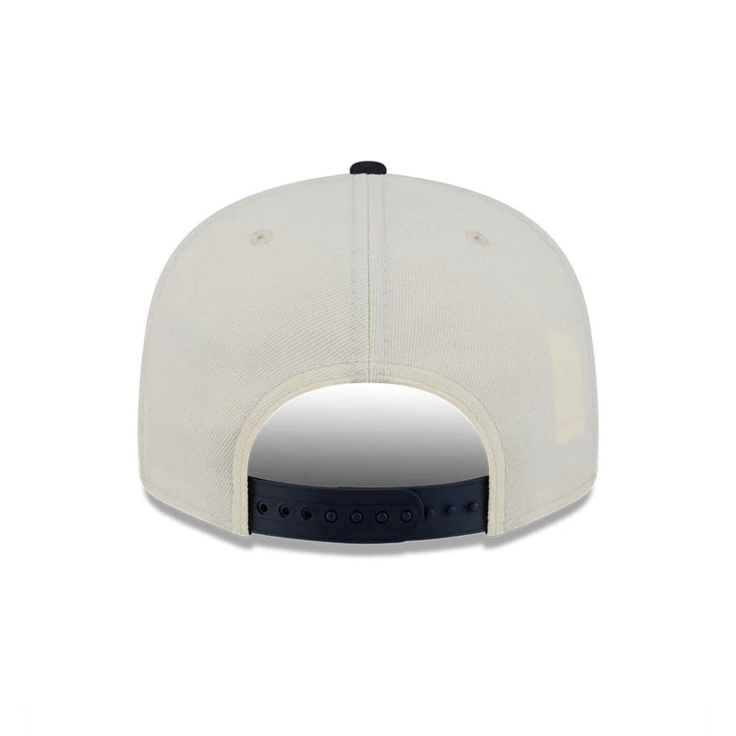 Pictured is this MLB Localized Detroit Tigers 9FIFTY Snapback cap in white. 7