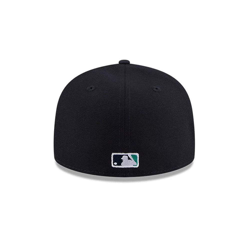 Seattle Mariners MLB Hidden Hit Navy New Era 59FIFTY Fitted Cap, rear view showing the white and green MLB Batterman logo embroidered at the centre back, with two black eyelets and a top button on the structured navy crown.