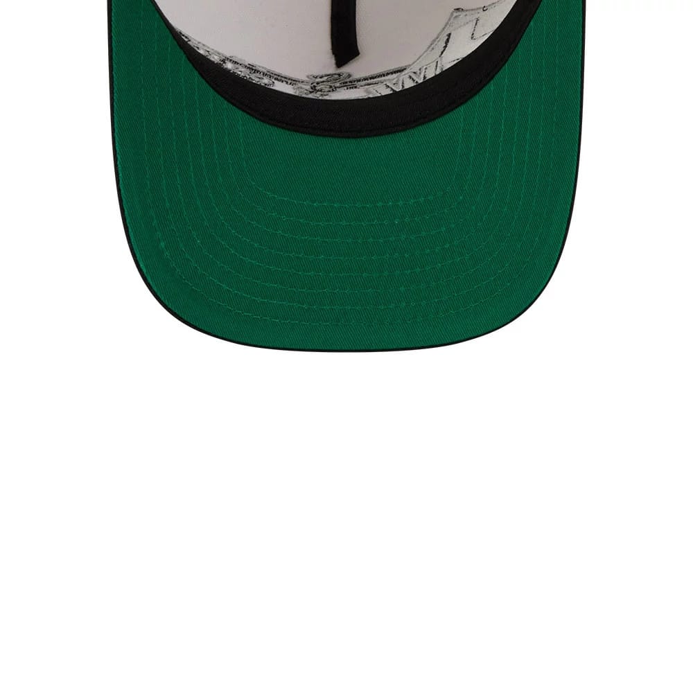 Chicago White Sox MLB Classic White New Era 9FIFTY A-Frame Snapback Adjustable Cap, inside view showing the green undervisor with black edge, white inner crown lining, and black seam tape.