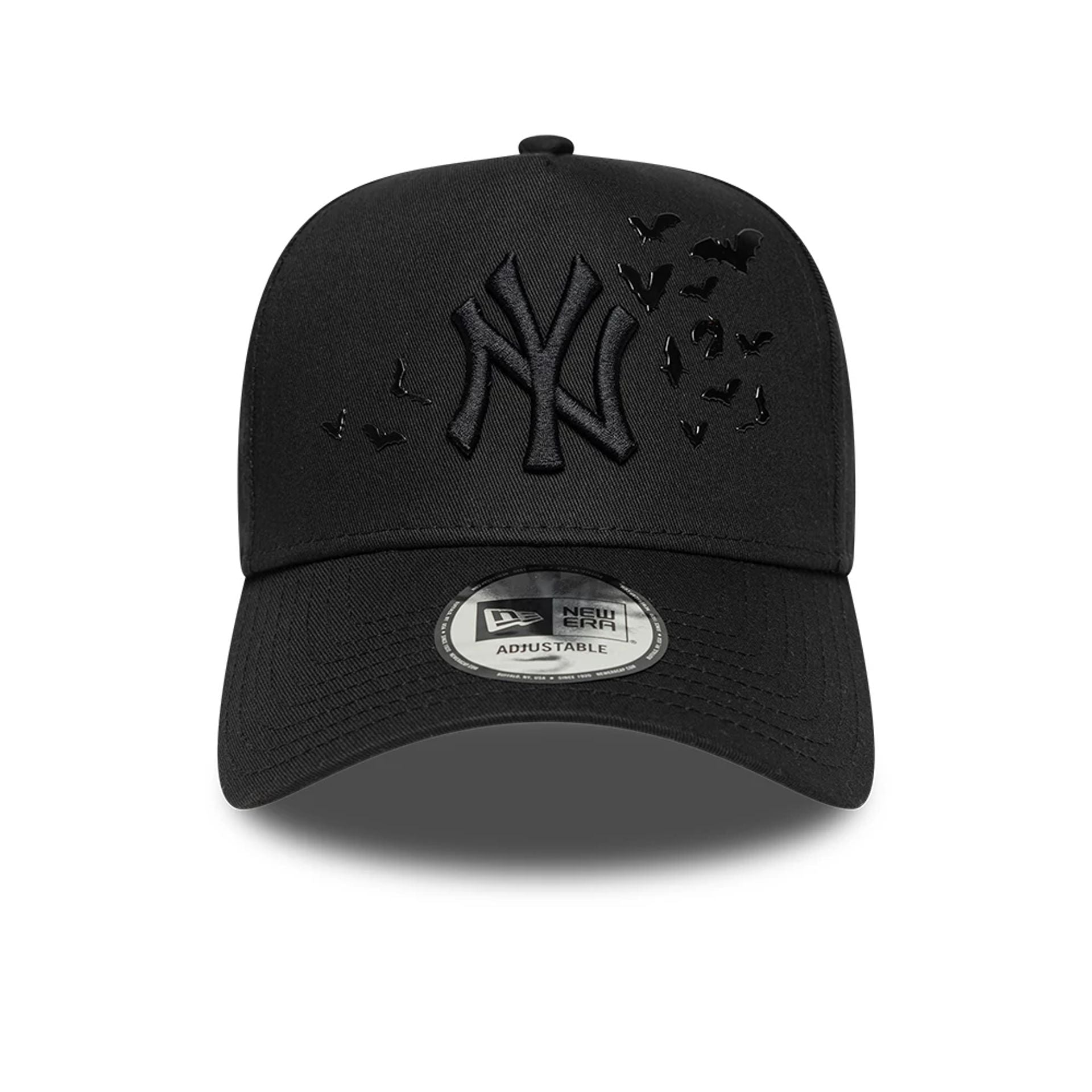 This is a New York Yankees MLB Bats Black 9FORTY E-Frame Adjustable Cap 2
