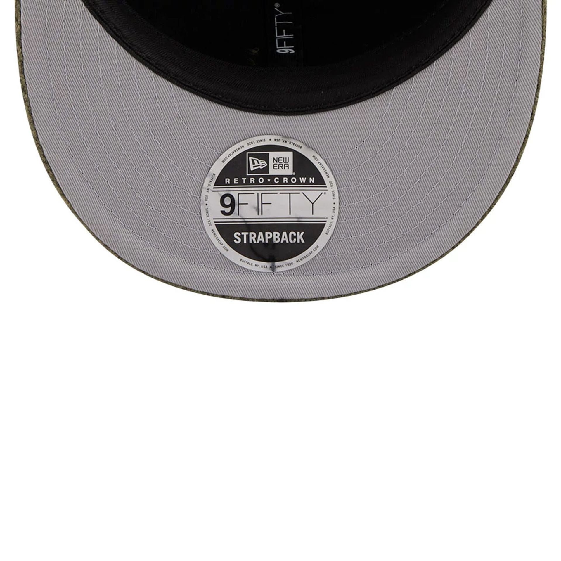 This is a New Era Waffle Knit Green Retro Crown 9FIFTY Adjustable Cap 2