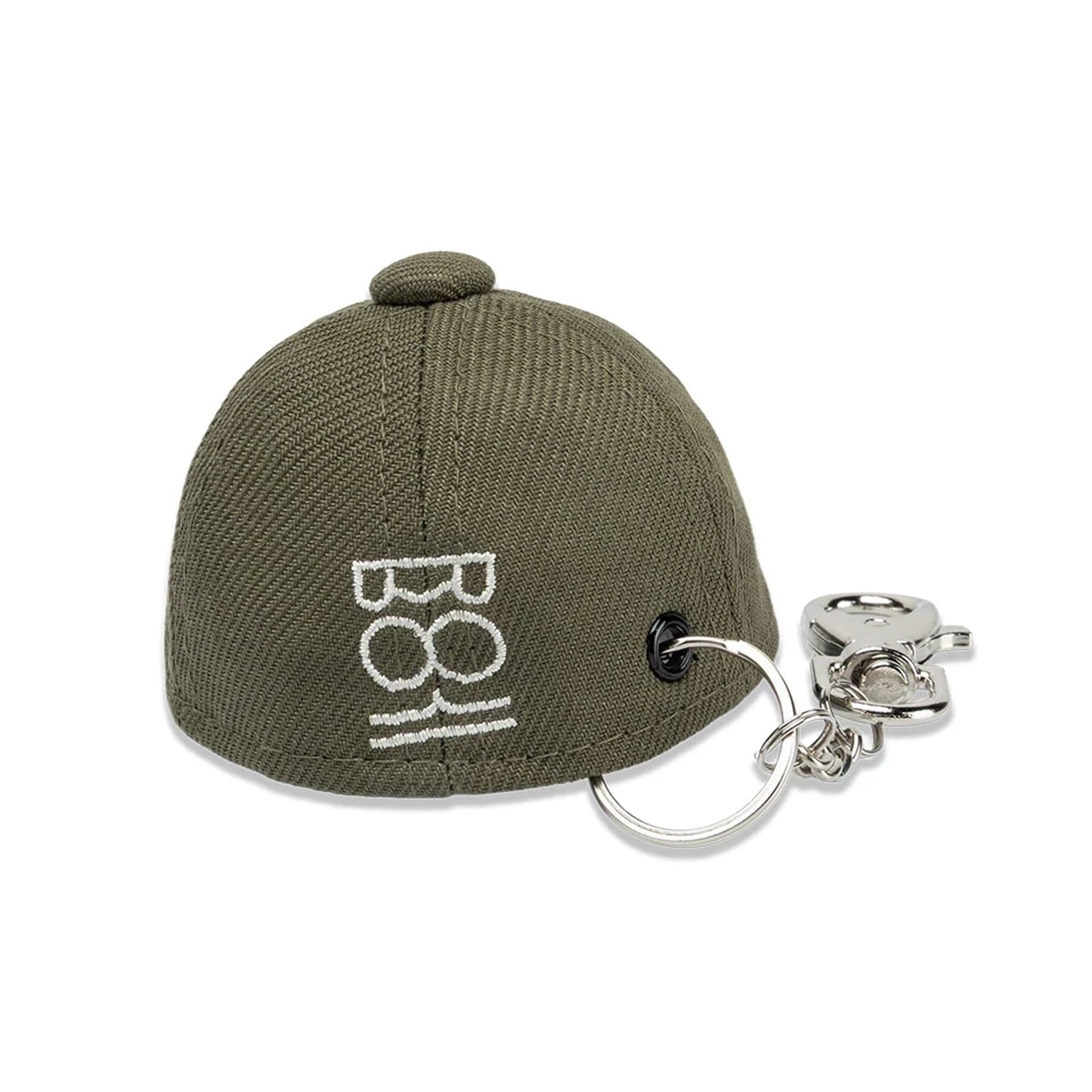 Pictured in this New Era x Rodrigo Roji Flower Green Mini 59FIFTY Fitted Cap 2