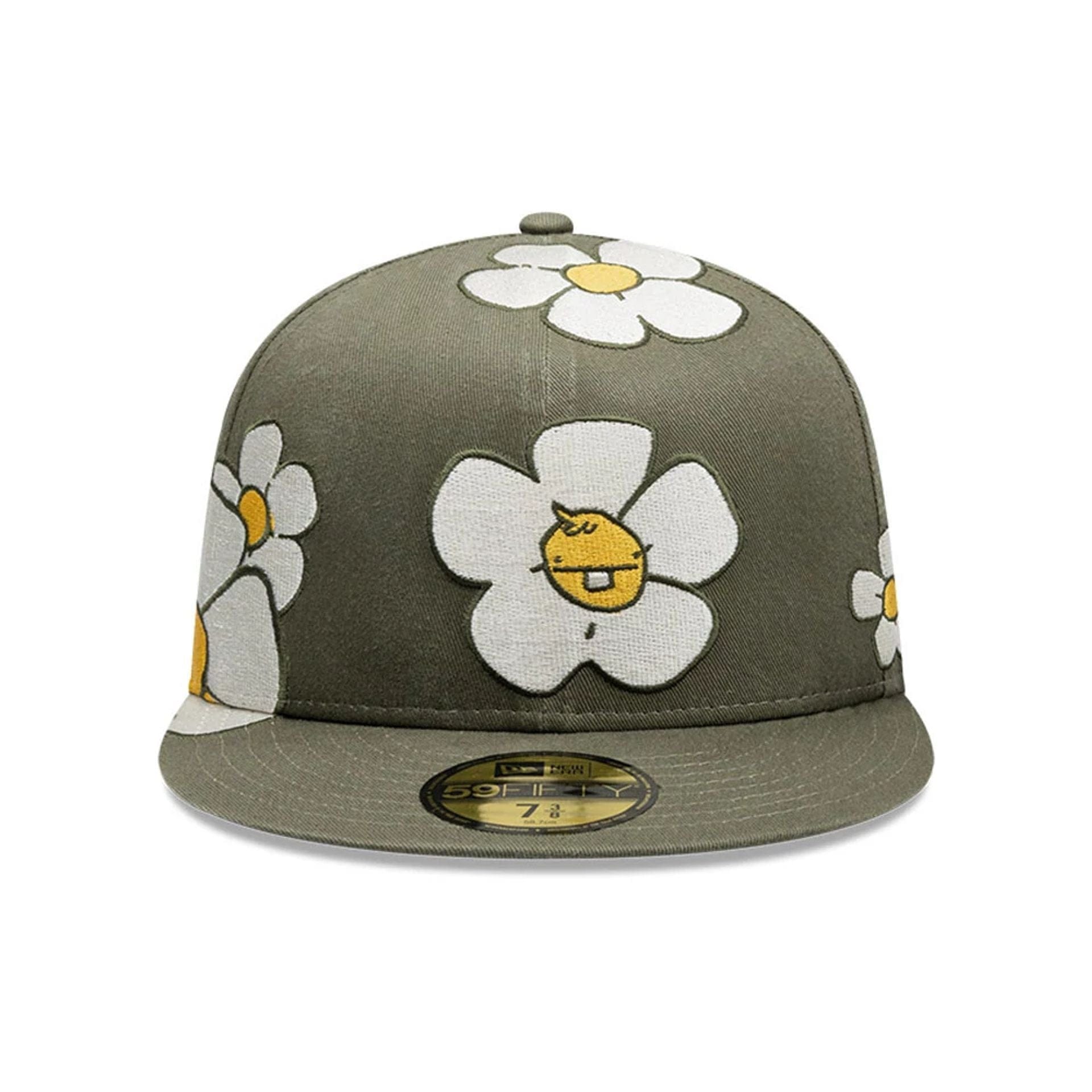 This is a New Era x Rodrigo Roji Flower Green 59FIFTY Fitted Cap 2