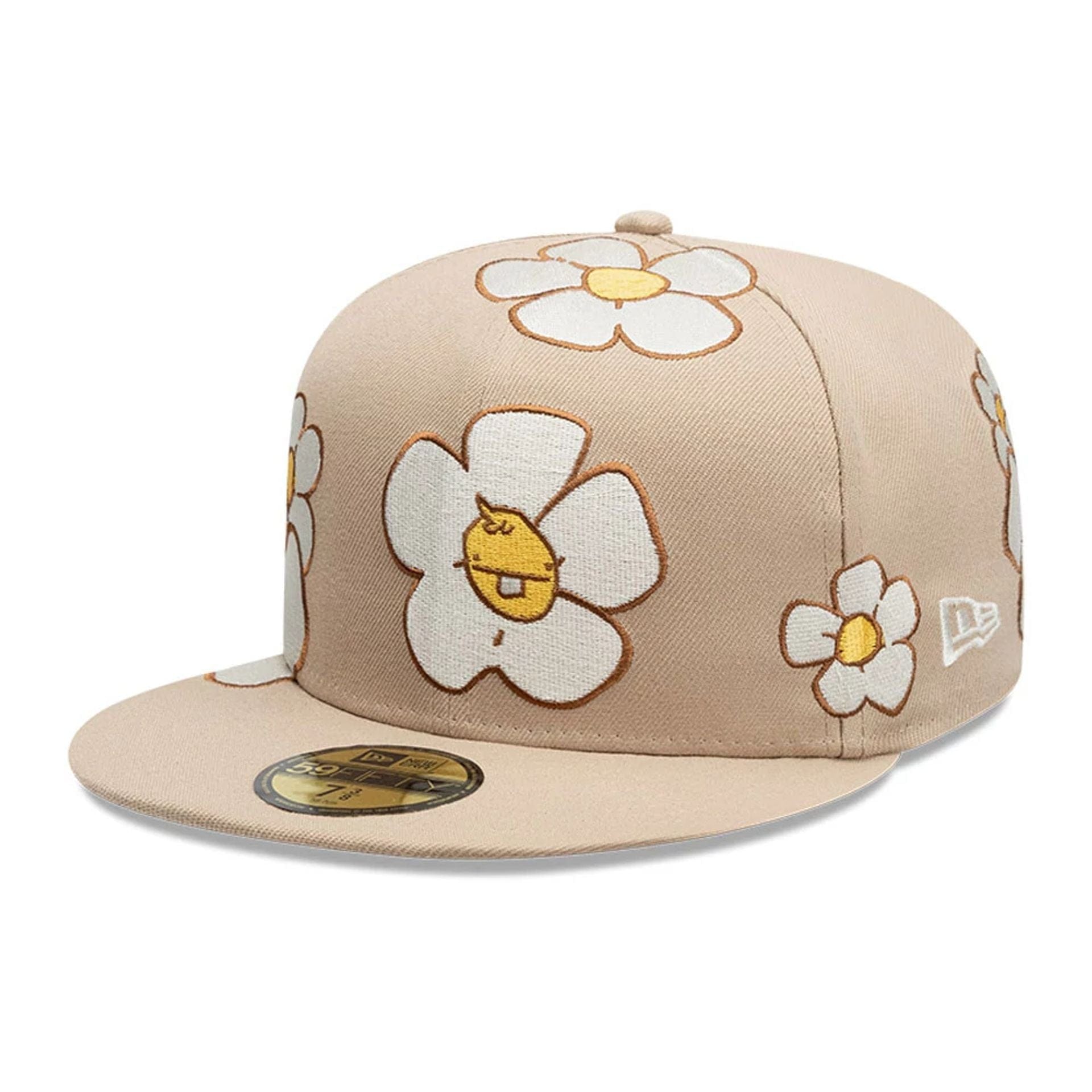 This is a New Era x Rodrigo Roji Flowers Light Beige 59FIFTY Fitted Cap 1