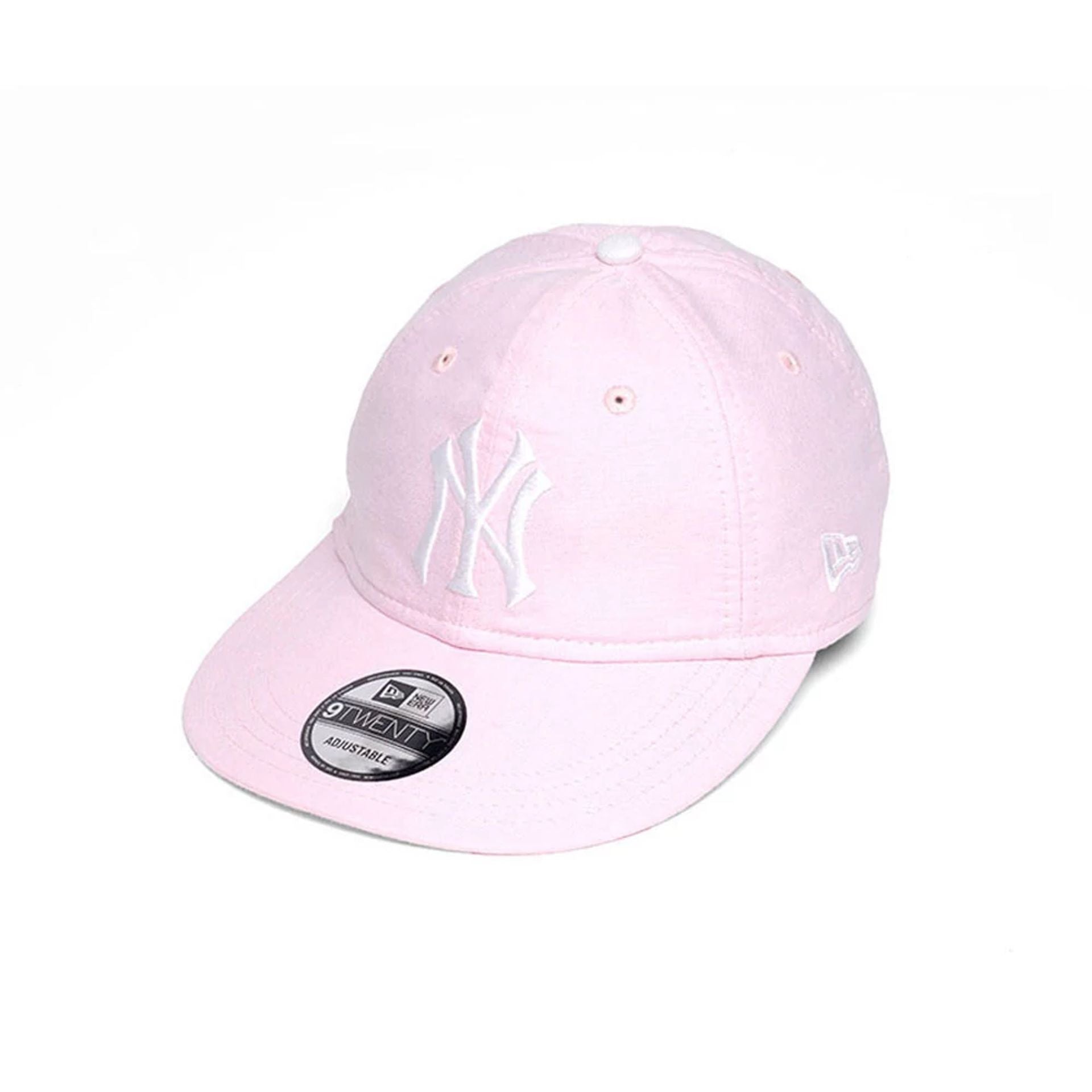 Pictured is this MLB Oxford New York Yankees 9TWENTY Long Visor cap in Pastel Pink. 1