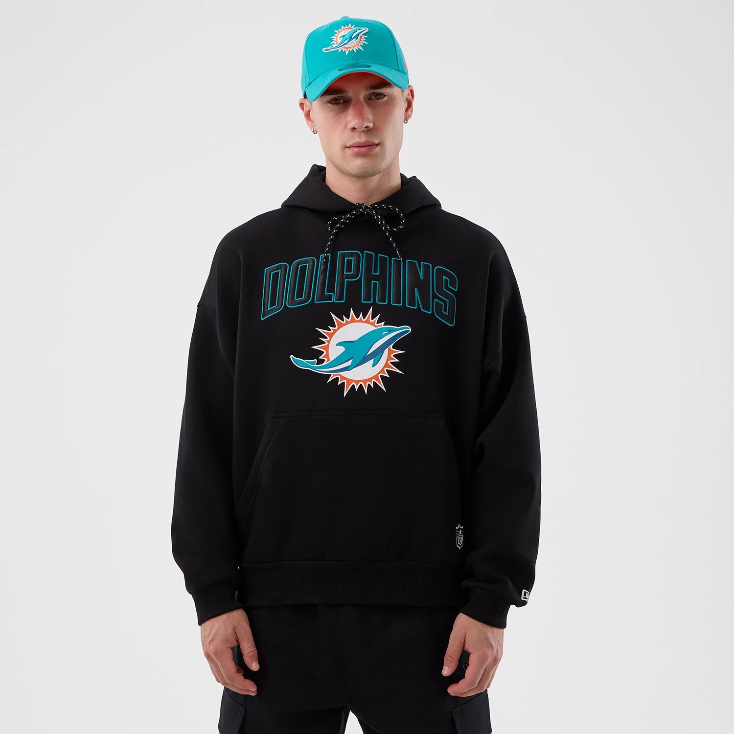 The Male model is wearing Miami Dolphins NFL International Series Games Black Pullover Hoodie 1