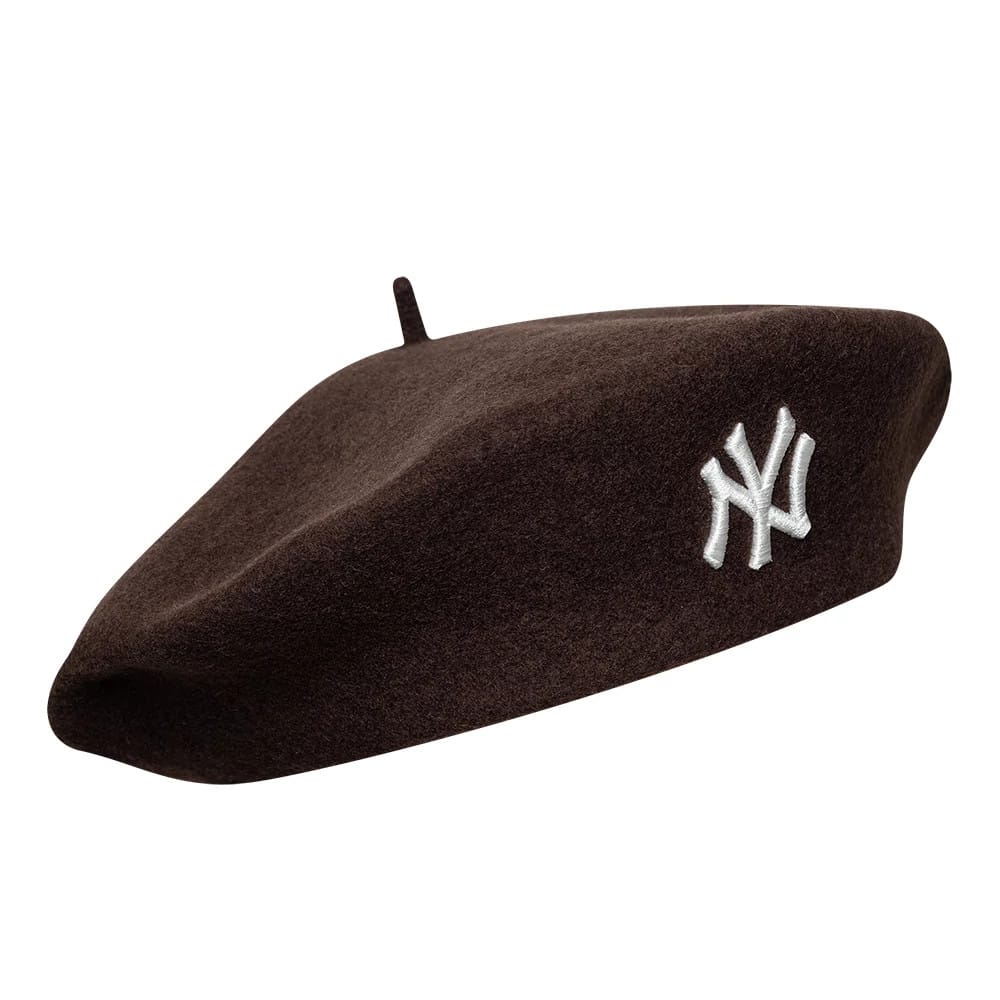 This is a New York Yankees Womens MLB Wool Dark Brown Beret 3