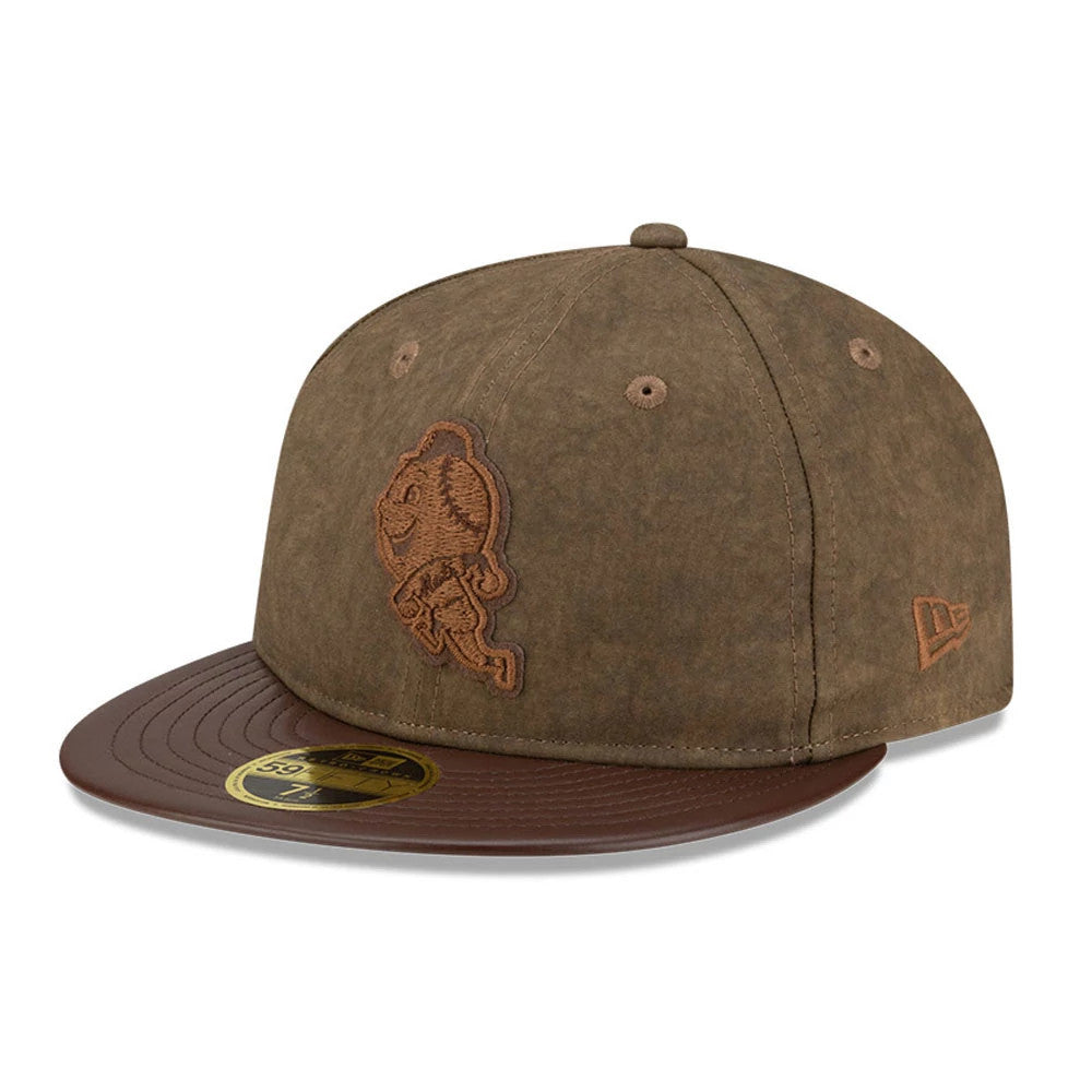 Pictured is this MLB Utility Linen New York Mets Retro Crown 59FIFTY Fitted cap in open brown. 4