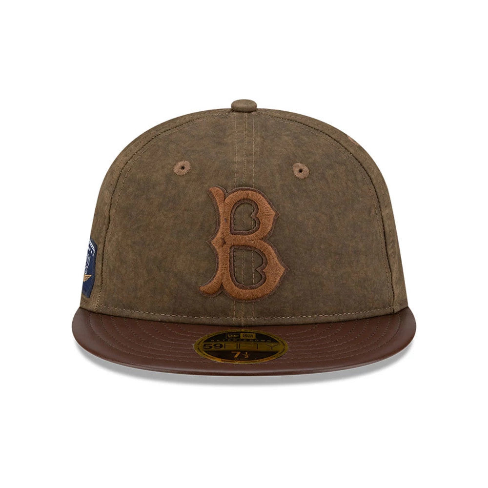 Pictured is this MLB Utility Linen Brooklyn Dodgers Retro Crown 59FIFTY Fitted cap in open brown. 3