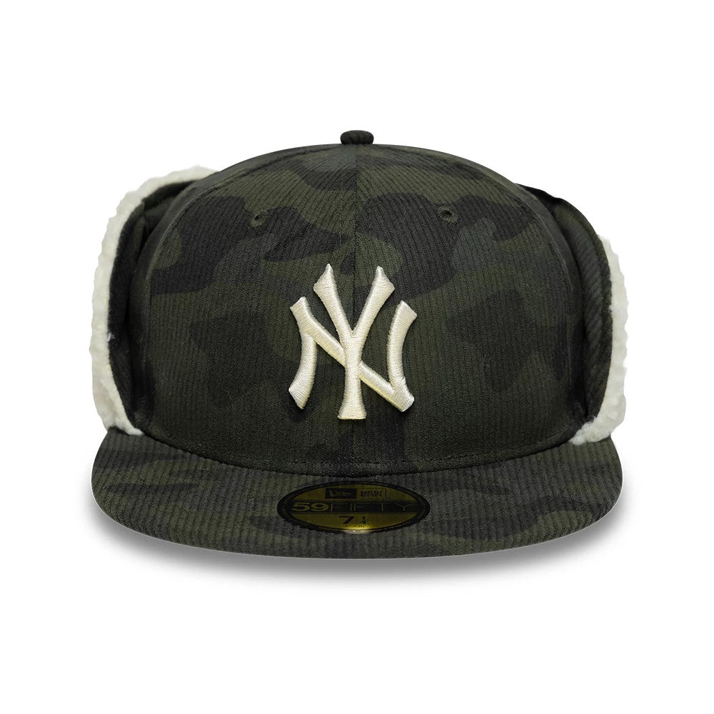 New York Yankees MLB Cord Green Downflap New Era 59FIFTY Fitted Cap, front view with a raised white NY logo on the camouflage corduroy front panel, dark green visor and a gold 59FIFTY size sticker on the visor.