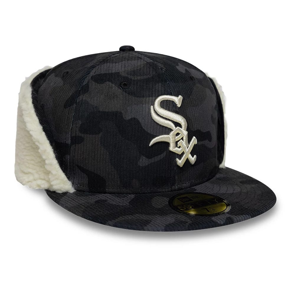 Pictured is this MLB Cord Chicago White Sox Downflap 59FIFTY Fitted cap in black. 3