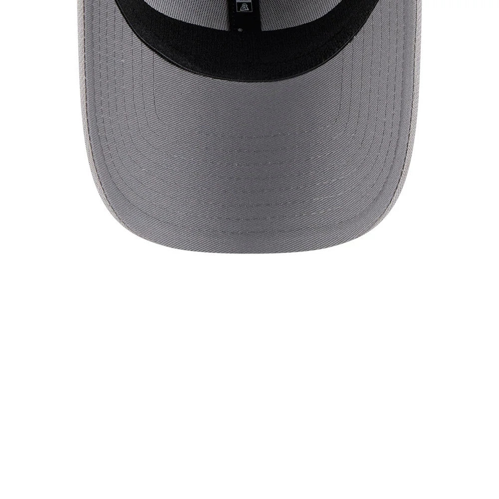 Pictured is this MLB Metallic LA Dodgers 39THIRTY Stretch Fit cap in grey. 7