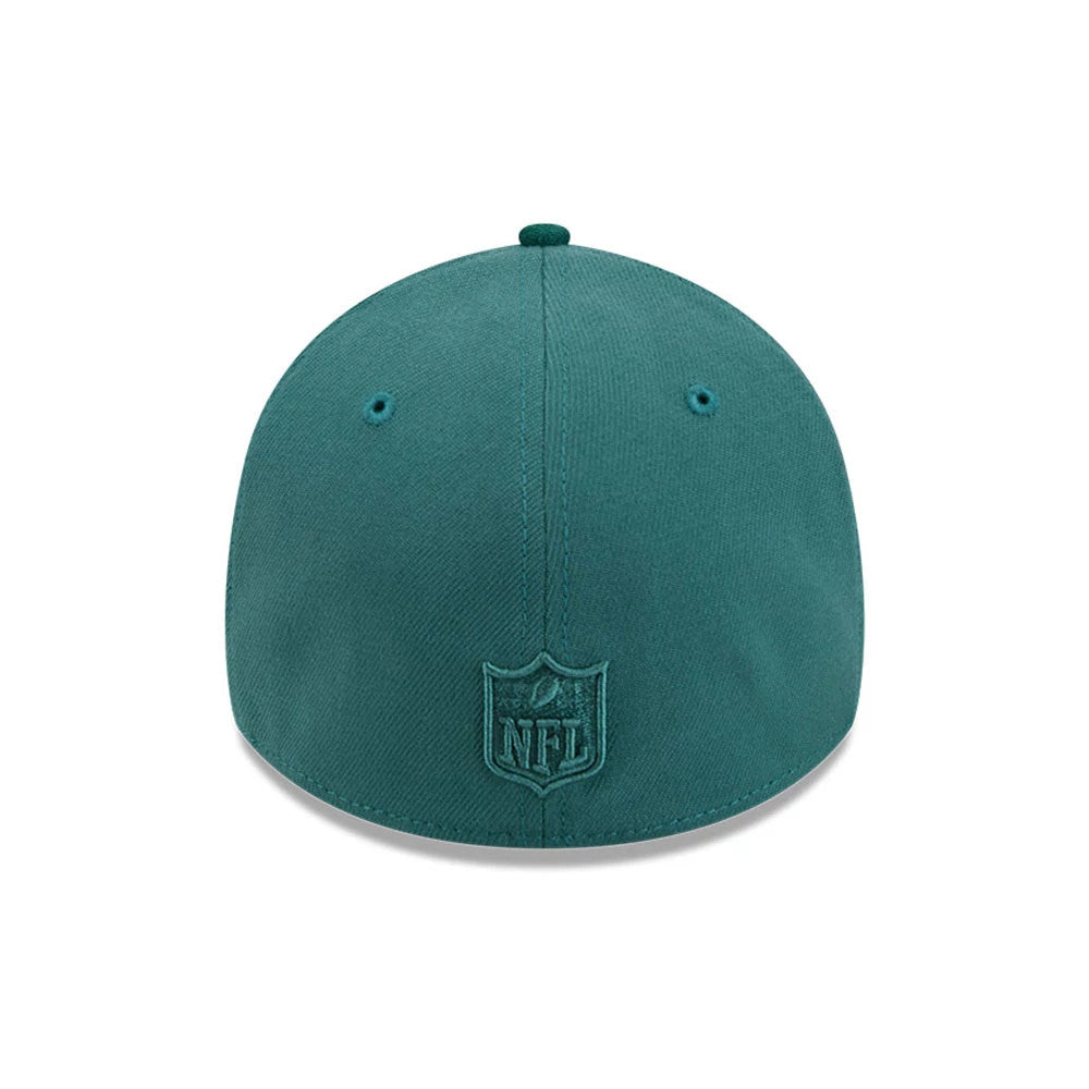 Pictured is this NFL Suede Philadelphia Eagles 39THIRTY A-Frame Stretch Fit cap in Dark Green. 7