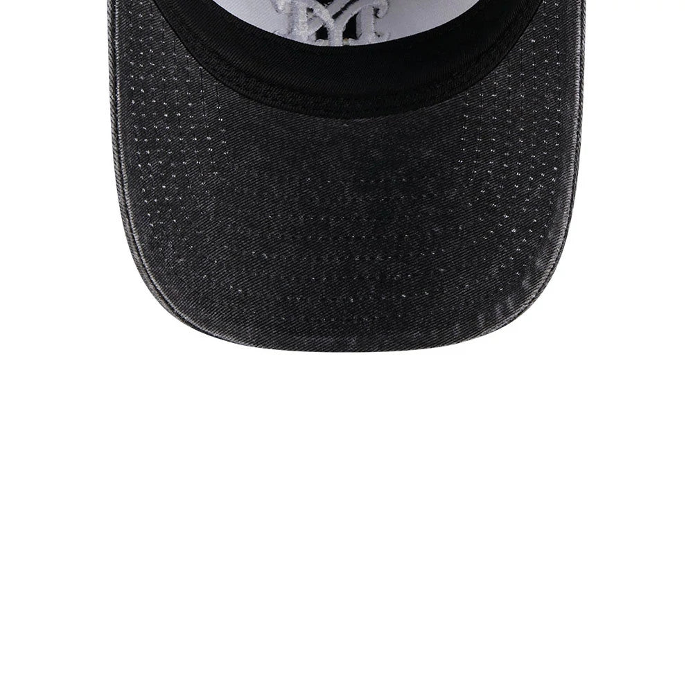 Pictured is this MLB Overwash New York Mets 9TWENTY cap in black. 7