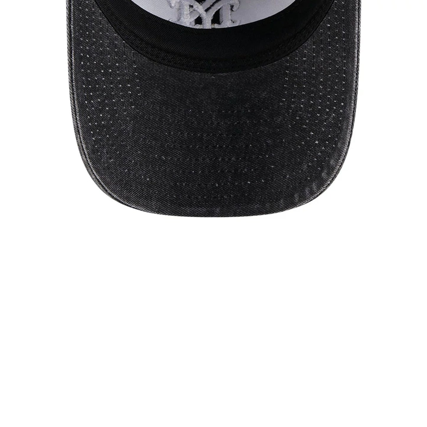 Pictured is this MLB Overwash New York Mets 9TWENTY cap in black. 7