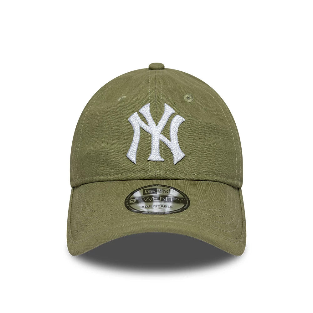 Pictured is this MLB Herringbone New York Yankees 9TWENTY cap in green. 7