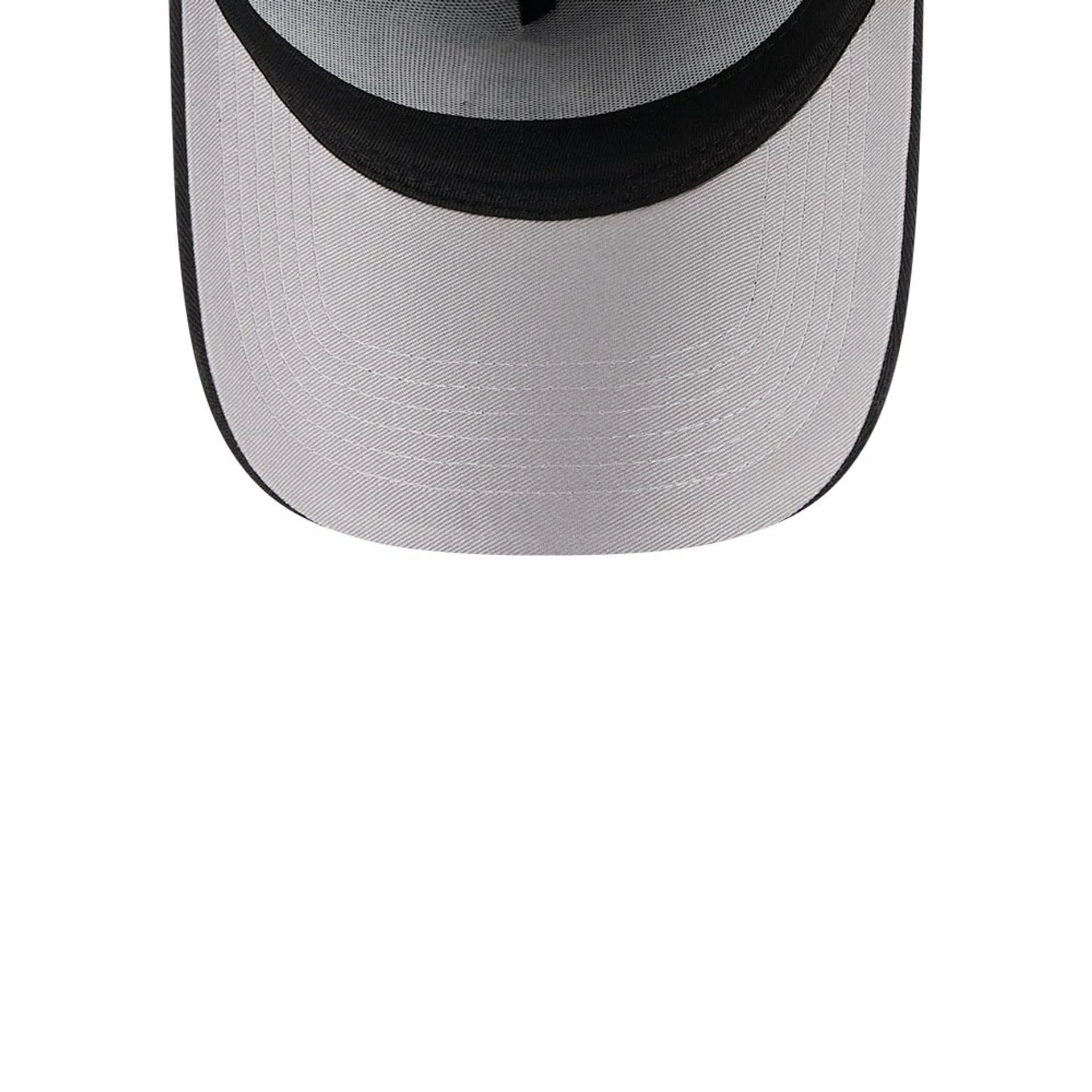 Pictured is this MLB Barb Visor Las Vegas Raiders 9FORTY A-Frame cap in black. 2