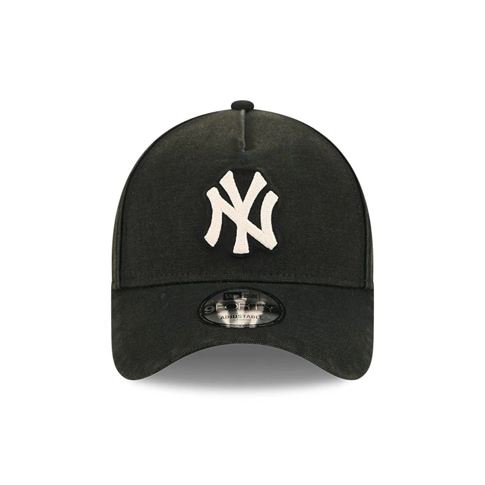 Pictured is this MLB Washed Canvas New York Yankees 9FORTY A-Frame cap in black. 2