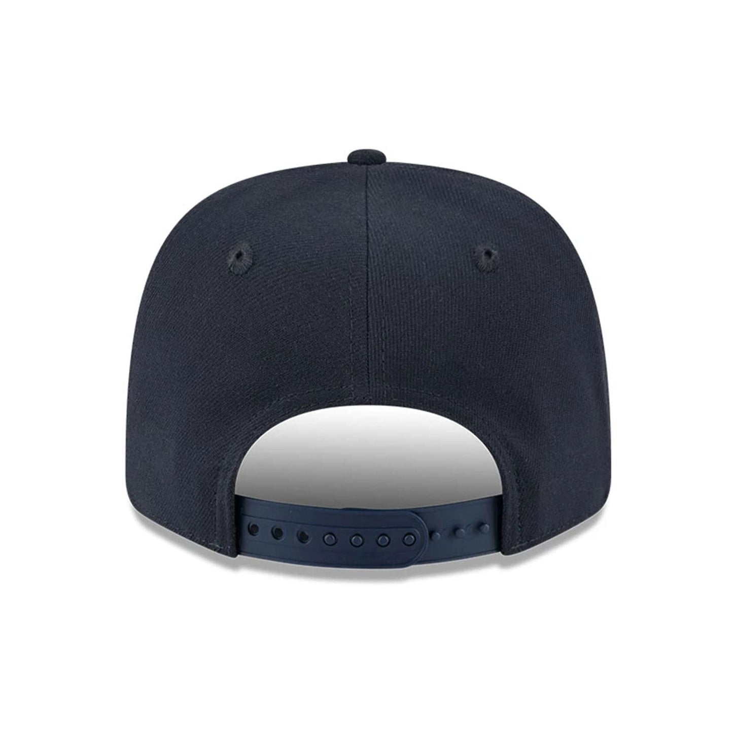 Pictured is this MLB New York Yankees 9SEVENTY Stretch Snap cap in navy. 7
