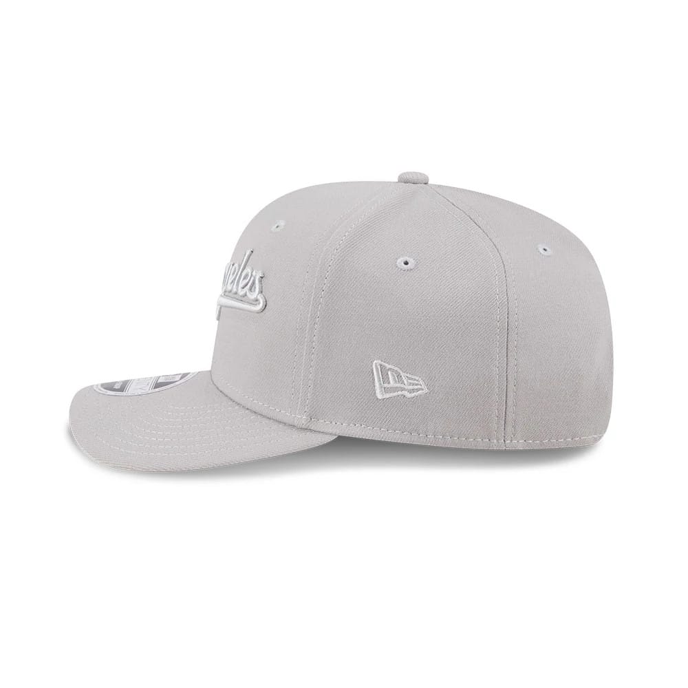 Pictured is this MLB Script LA Dodgers 9SEVENTY Stretch Snap cap in grey. 4