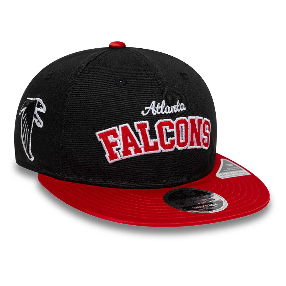 Atlanta Falcons NFL Historic Black Retro Crown New Era 9FIFTY Adjustable Cap, three-quarter view showing raised red FALCONS embroidery and white Atlanta text on the front panel, with a red flat visor and 9FIFTY size sticker.