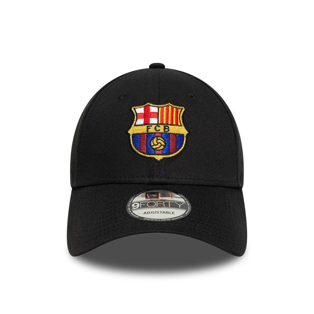 FC Barcelona Core Black New Era 9FORTY Adjustable Cap, front view showing the vividly embroidered FC Barcelona crest on the structured black crown with matching curved visor and centred 9FORTY size sticker.